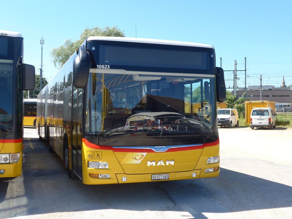 (181'197) - CarPostal Ouest - VD 577'065 - MAN am 18. Juni 2017 in Yverdon, Garage