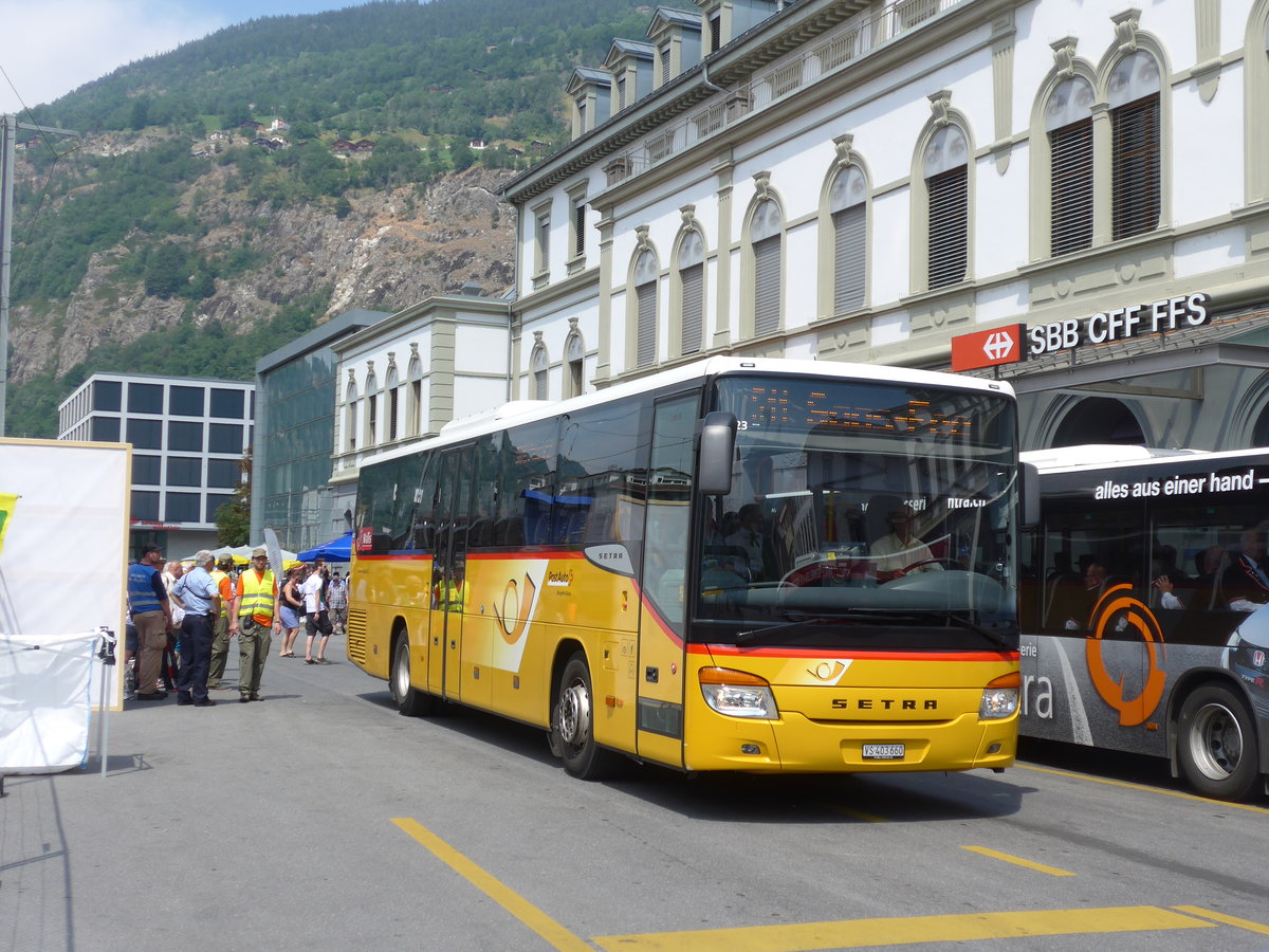 (181'329) - PostAuto Wallis - VS 403'660 - Setra am 24. Juni 2017 beim Bahnhof Brig