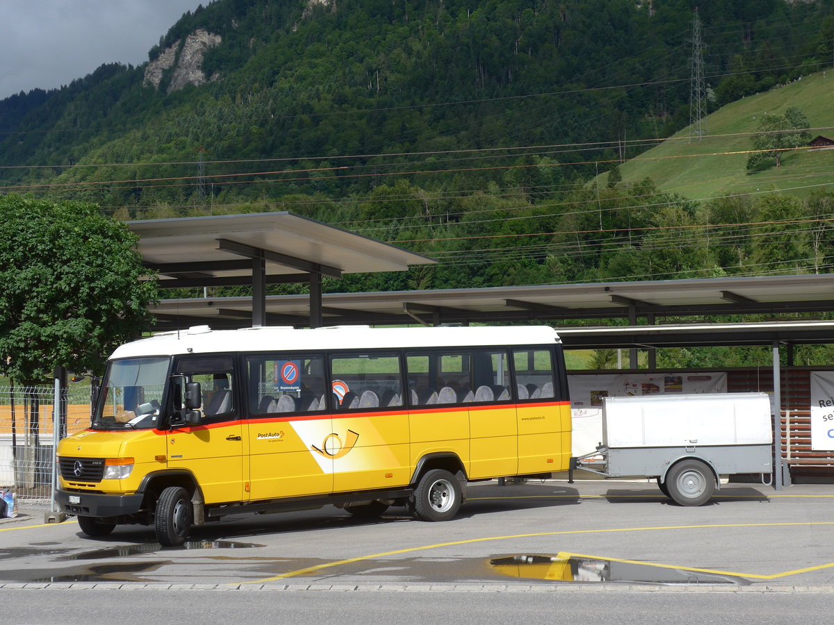 (181'613) - PostAuto Bern - BE 755'377 - Mercedes/Kusters am 1. Juli 2017 beim Bahnhof Reichenbach