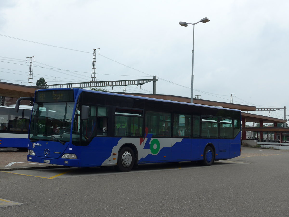 (181'969) - VZO Grningen - Nr. 10/ZH 41'410 - Mercedes am 10. Juli 2017 beim Bahnhof Wetzikon