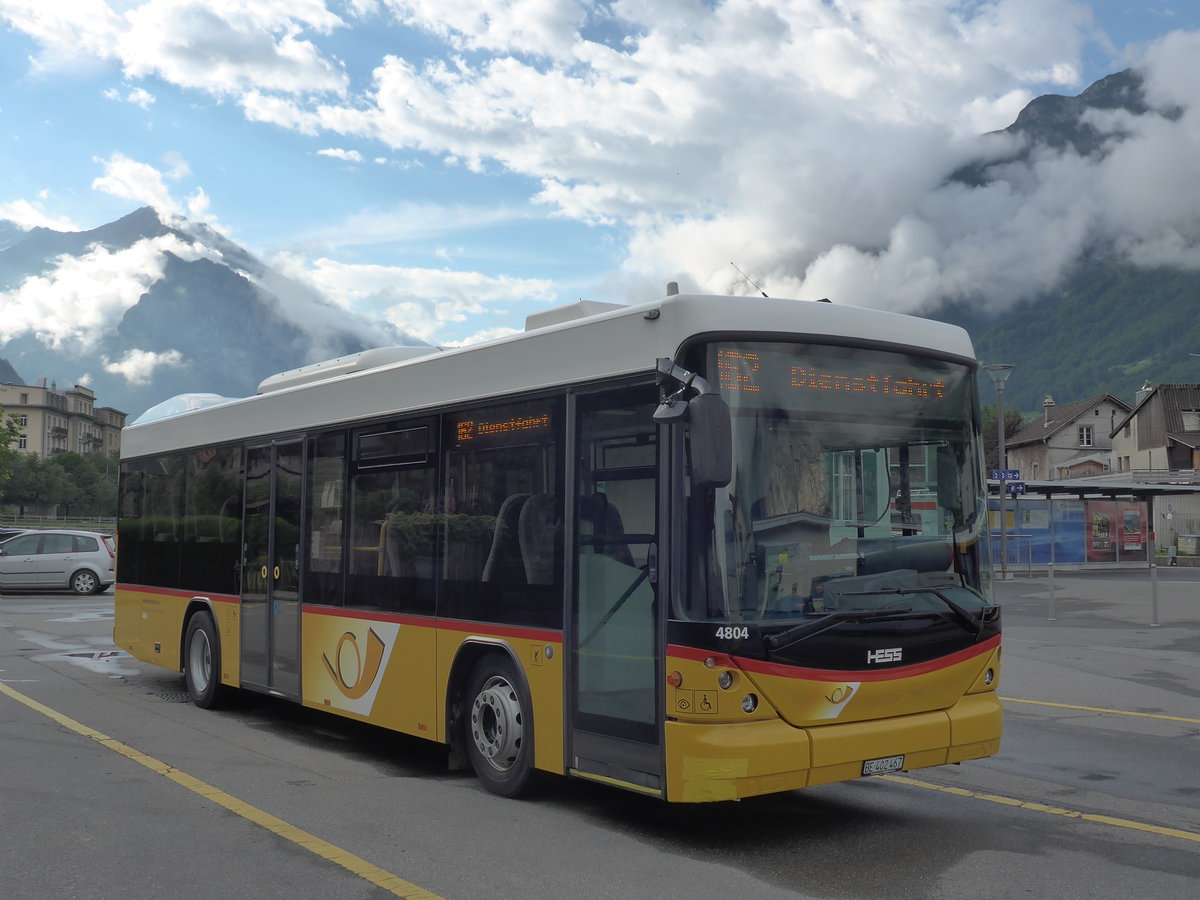 (182'178) - AVG Meiringen - Nr. 67/BE 402'467 - Scania/Hess (ex Nr. 76; ex Steiner, Messen) am 23. Juli 2017 in Meiringen, Postautostation