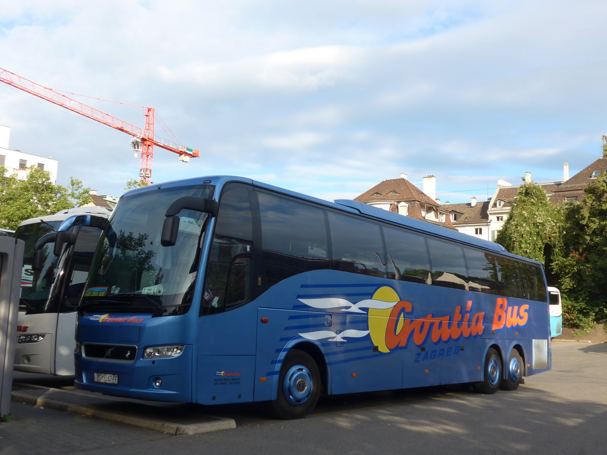 (182'709) - Aus Kroatien: Croatia Bus, Zagreb - ZG 9247-FF - Volvo am 5. August 2017 in Zrich, Sihlquai