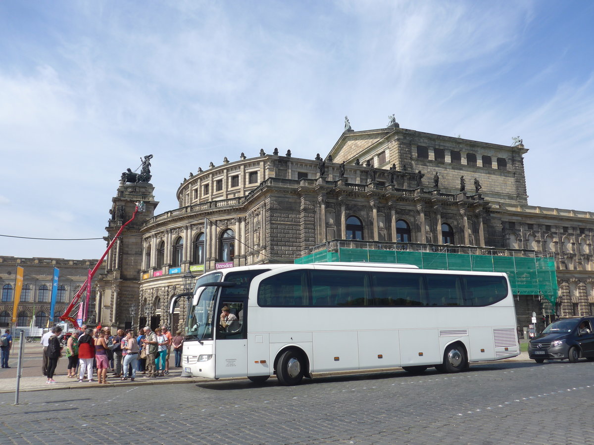 (182'885) - Aus Tschechien: St'astny, Lipov - 9B7 1971 - Mercedes am 8. August 2017 in Dresden, Theaterplatz