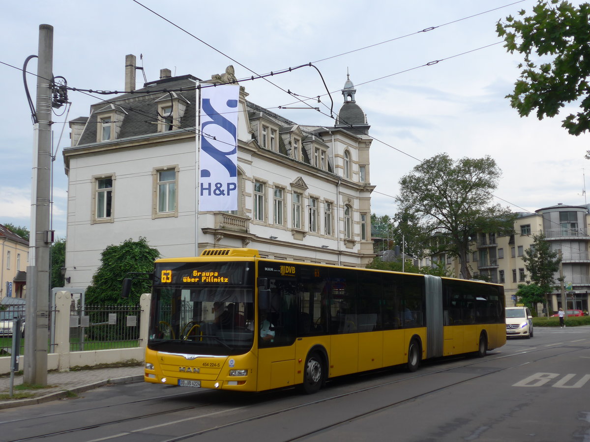 (183'170) - DVB Dresden - Nr. 454'224/DD-VB 4224 - MAN am 9. August 2017 in Dresden, Schillerplatz