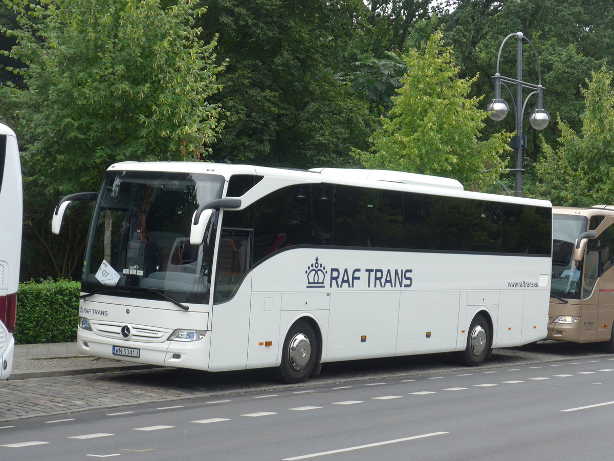 (183'271) - Aus Polen: Raf Trans, Warszawa WN 5341J - Mercedes am 10. August 2017 in Berlin, Brandenburger Tor