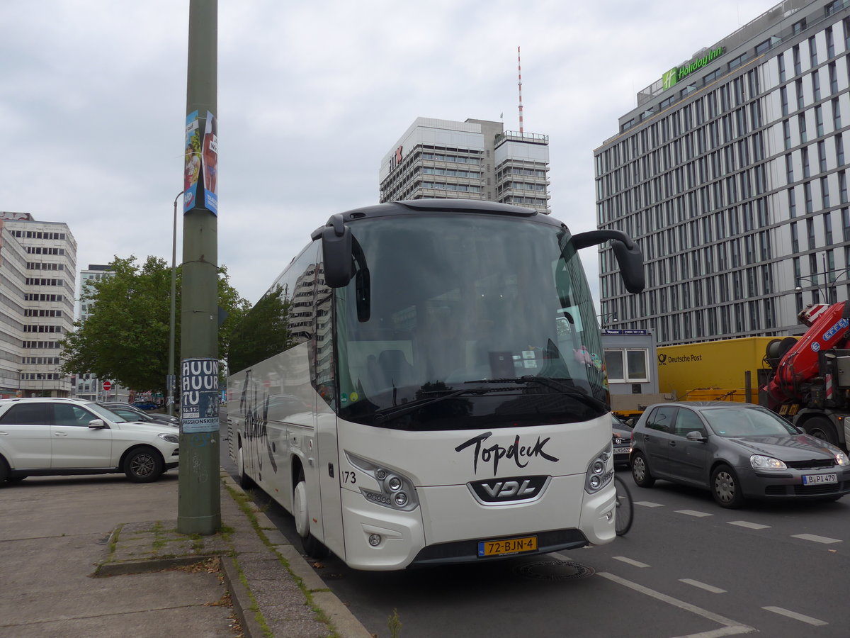 (183'390) - Aus Holland: Topdeck, Wemeldinge - Nr. 173/72-BJN-4 - VDL am 10. August 2017 in Berlin, Alexanderplatz