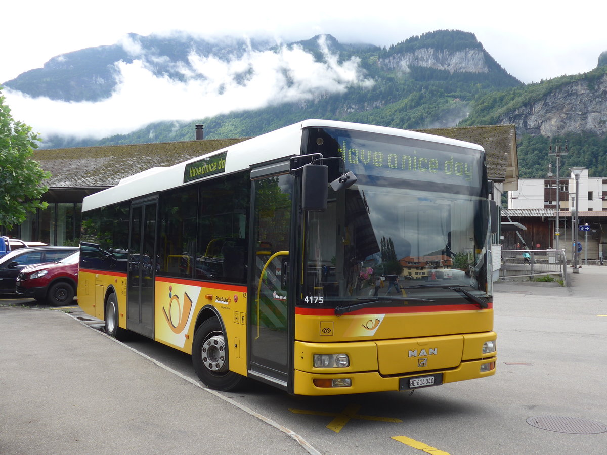 (183'535) - AVG Meiringen - Nr. 72/BE 614'040 - MAN/Gppel am 19. August 2017 in Meiringen, Postautostation