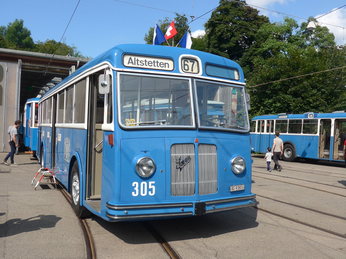 (183'724) - VBZ Zrich (TMZ) - Nr. 305/AG 9380 U - Saurer/Tscher am 20. August 2017 in Zrich, Burgwies