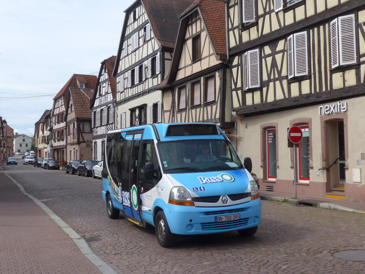 (183'776) - Keolis, Obernai - BN 769 DR - Renault am 21. August 2017 in Obernai, Zentrum