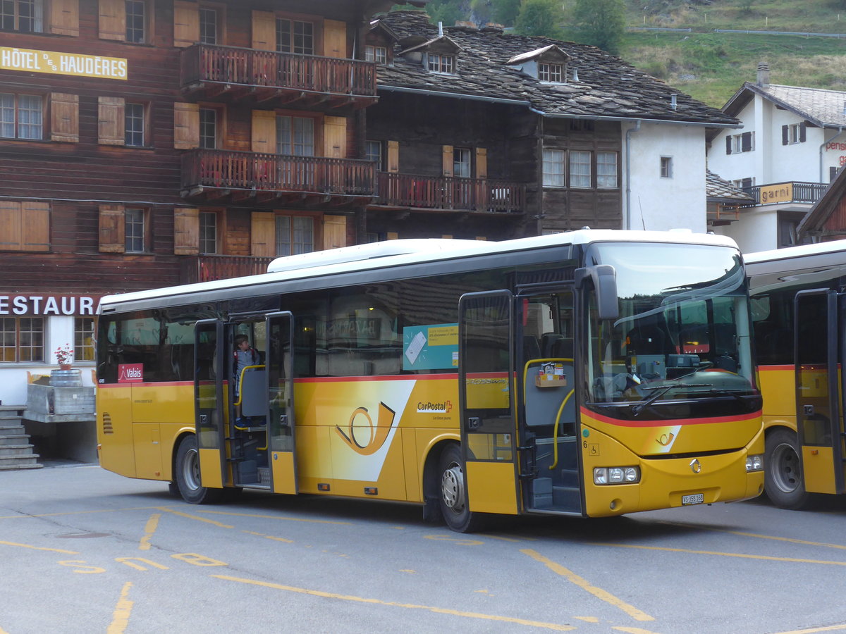 (184'095) - PostAuto Wallis - Nr. 6/VS 355'168 - Irisbus am 25. August 2017 in Les Haudres, Post