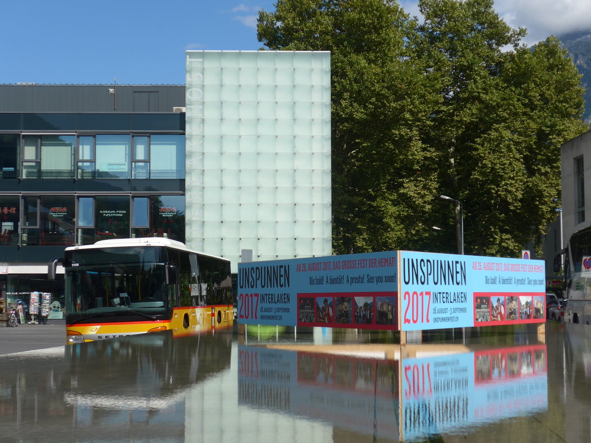 (184'619) - Flck, Brienz - Nr. 0/BE 13'878 - Setra am 3. September 2017 beim Bahnhof Interlaken Ost