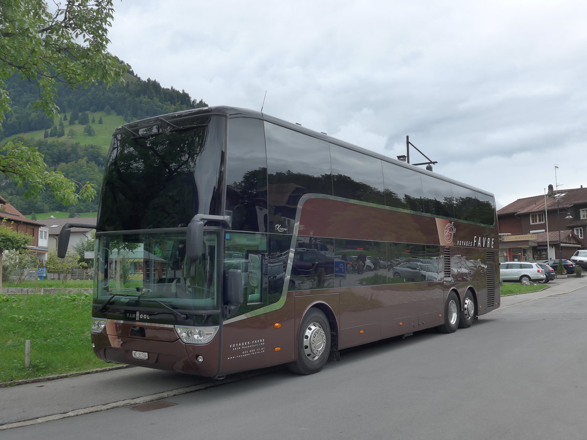 (184'743) - Favre, Rochefort - NE 21'764 - Van Hool am 10. September 2017 in Fleli-Ranft, Dorf