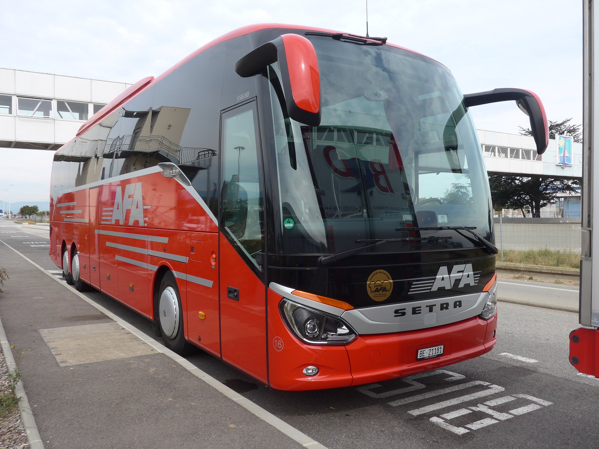 (185'202) - Aus der Schweiz: AFA Adelboden - Nr. 16/BE 21'181 - Setra am 25. September 2017 in Saint Rambert, Raststtte