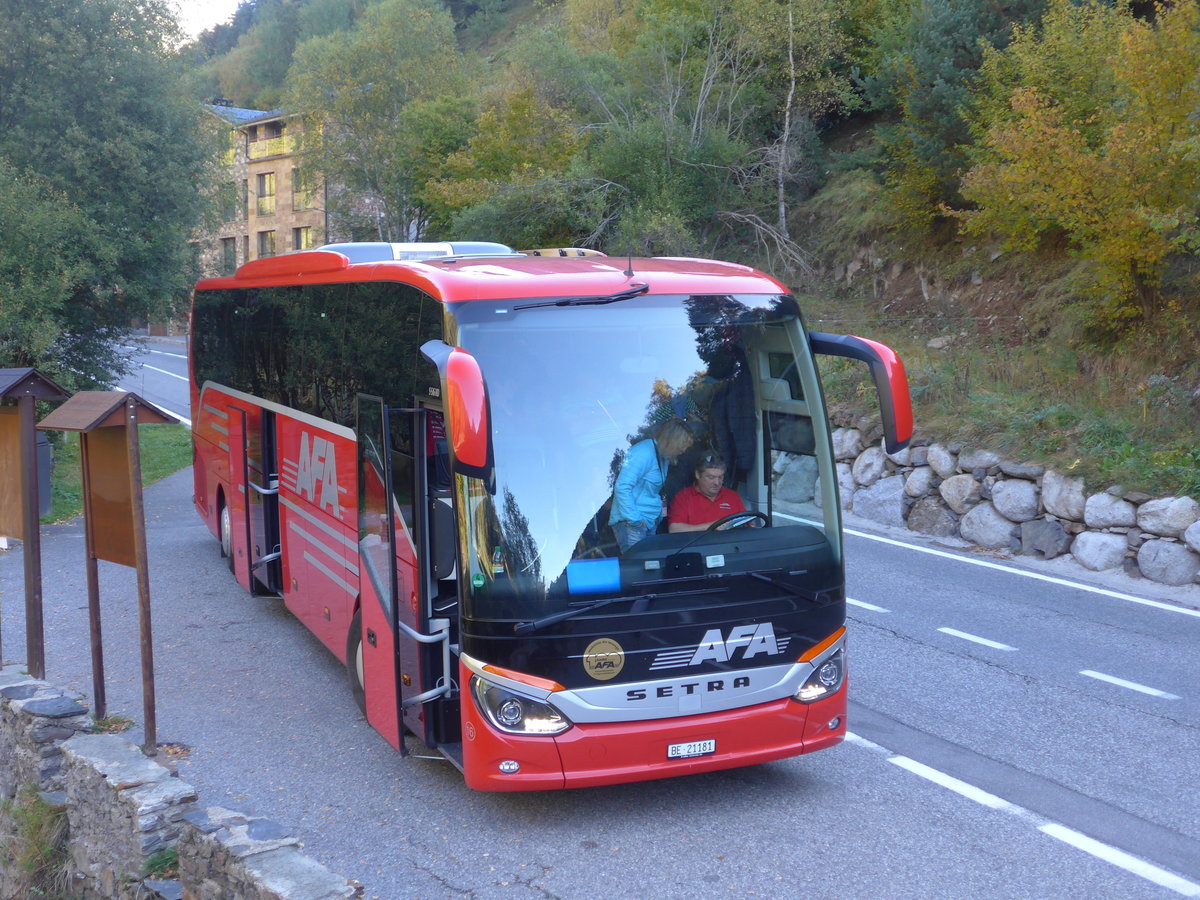 (185'319) - Aus der Schweiz: AFA Adelboden - Nr. 16/BE 21'181 - Setra am 27. September 2017 in Llorts, Pont d'Estarell