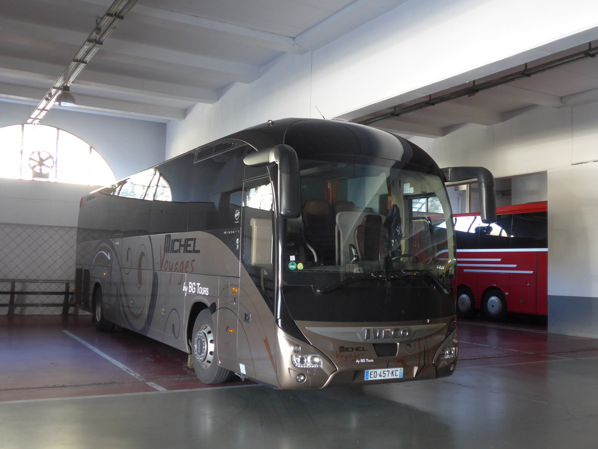 (185'469) - Aus Frankreich: Michel, Vergeroux - ED 457 KC - Iveco am 28. September 2017 in Andorra la Vella, Carparkhaus