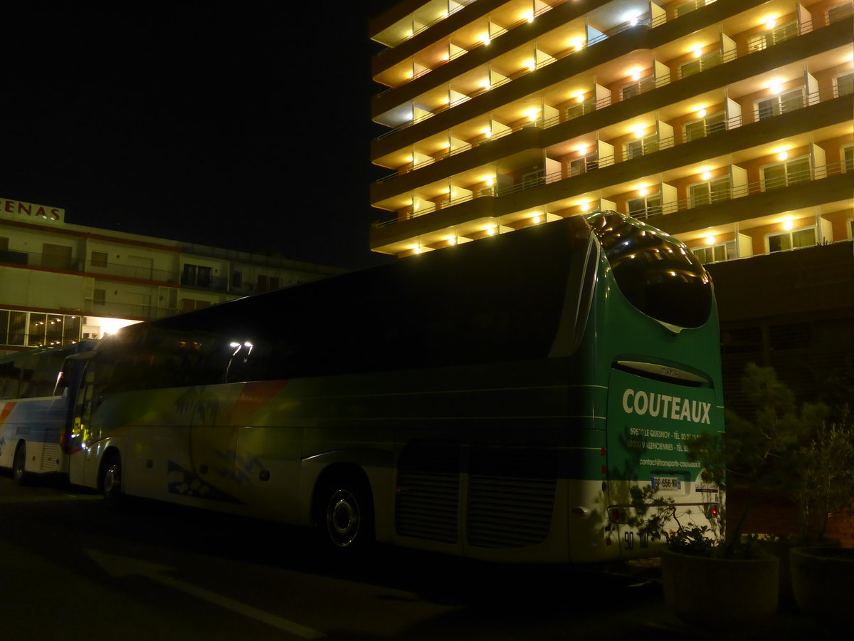 (185'706) - Aus Frankreich: Les Cars Verts, Le Quesnoy - BP 656 WR - Irisbus am 29. September 2017 in Roses, Hotel Sant Marc