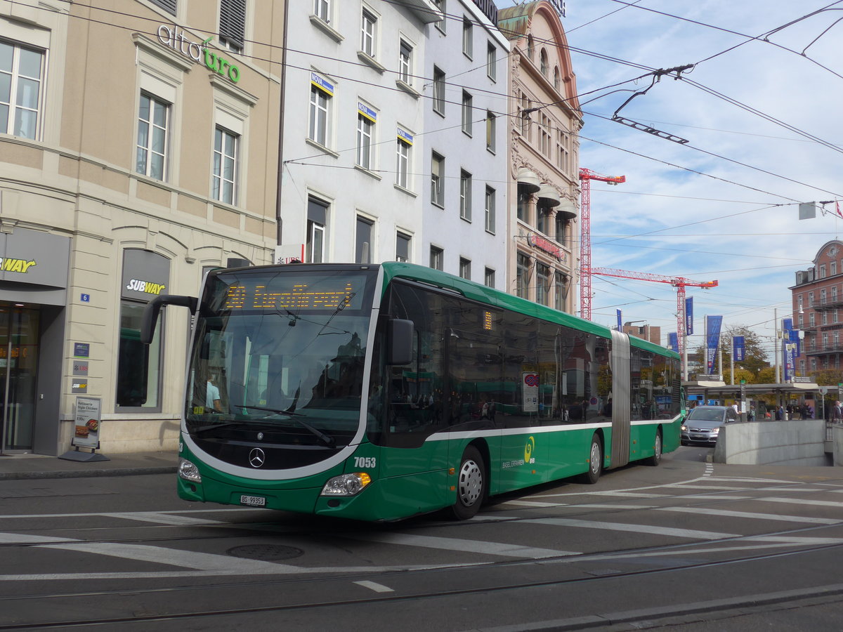 (186'061) - BVB Basel - Nr. 7053/BS 99'353 - Mercedes am 21. Oktober 2017 beim Bahnhof Basel