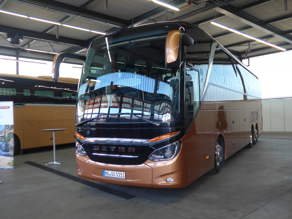 (186'186) - Aus Deutschland: Setra, Ulm - NU-SO 5151 - Setra am 3. November 2017 in Kloten, EvoBus