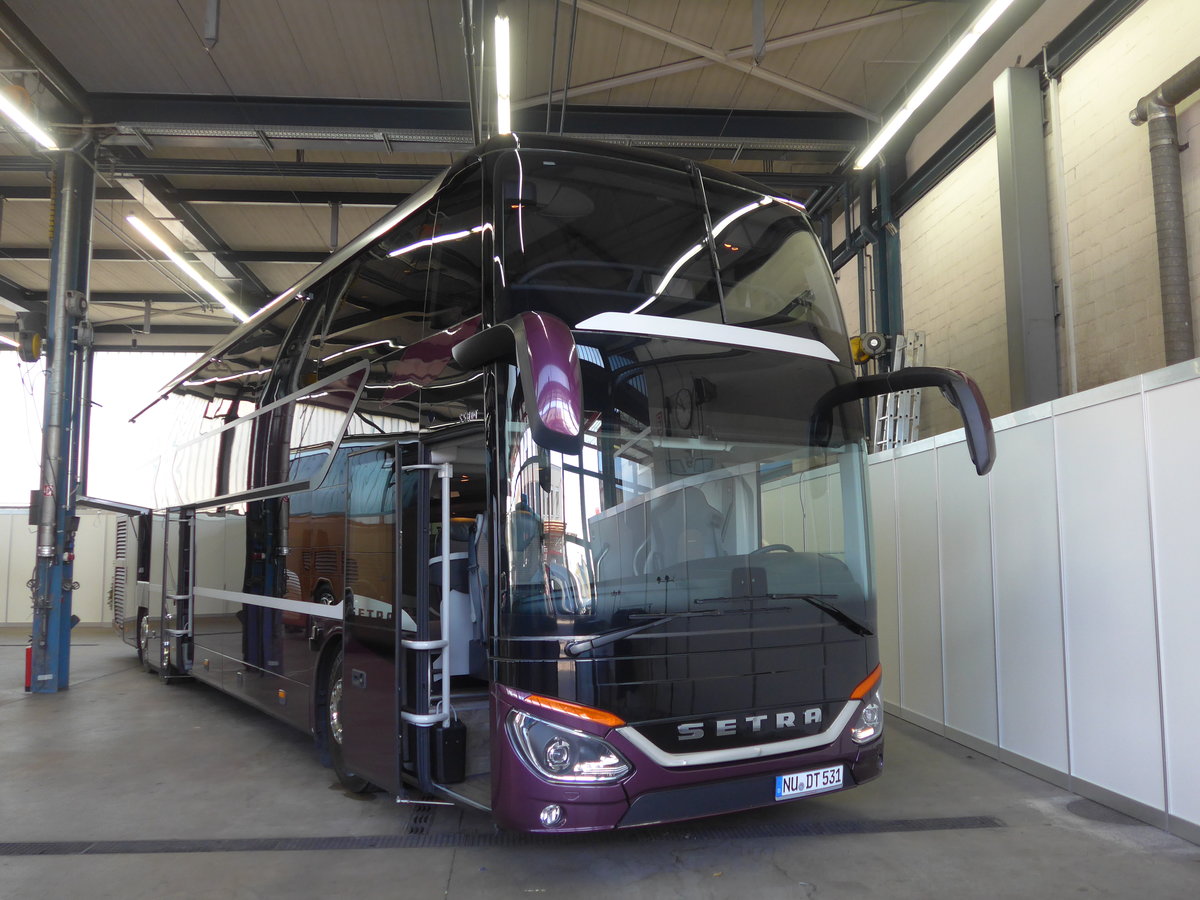 (186'190) - Aus Deutschland: Setra, Ulm - NU-DT 531 - Setra am 3. November 2017 in Kloten, EvoBus