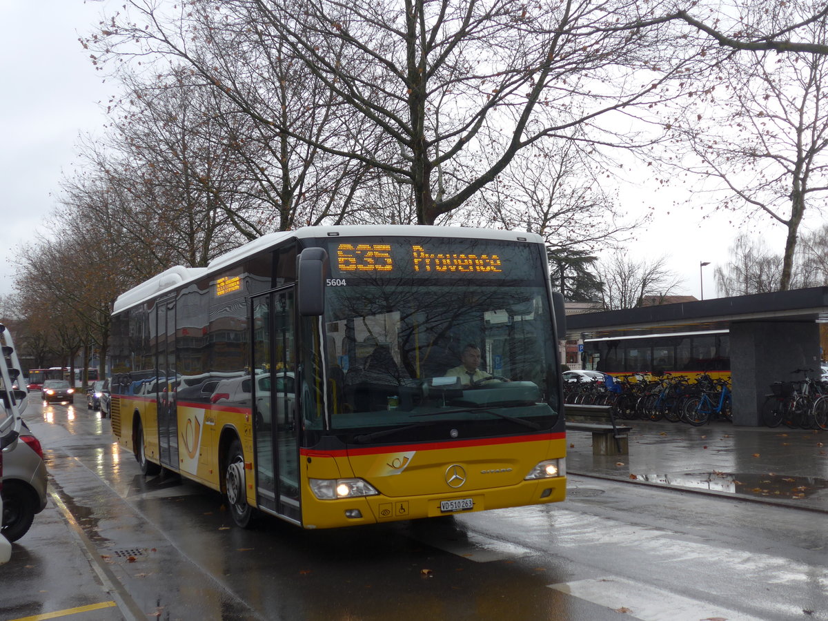 (186'677) - CarPostal Ouest - VD 510'263 - Mercedes am 25. November 2017 beim Bahnhof Yverdon