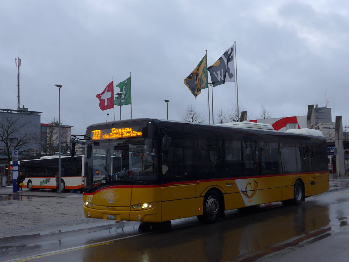 (186'952) - Schmidt, Oberbren - SG 267'102 - Solaris (ex Dnser, Trimmis) am 14. Dezember 2017 beim Bahnhof Wil