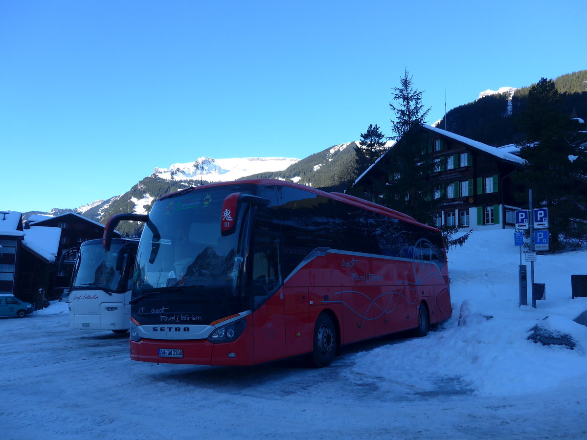 (187'304) - Aus Deutschland: Dusolt, Bergrheinfeld - SW-DU 2208 - Setra am 24. Dezember 2017 in Grindelwald, Car-Parkplatz