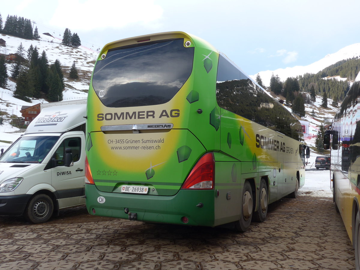 (187'851) - Sommer, Grnen - BE 26'938 - Neoplan am 7. Januar 2018 in Adelboden, Weltcup