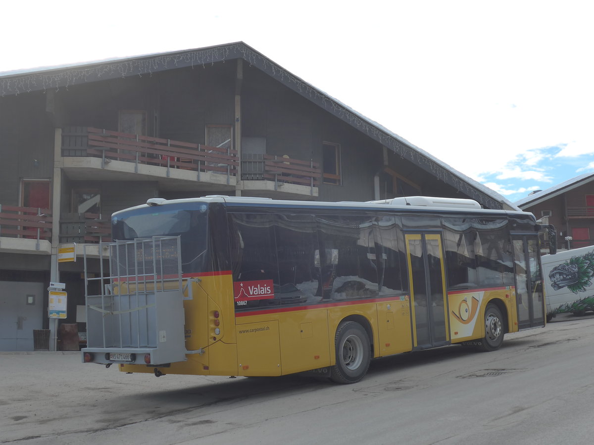 (187'921) - PostAuto Wallis - Nr. 37/VS 471'466 - Volvo am 14. Januar 2018 in Anzre, Post 