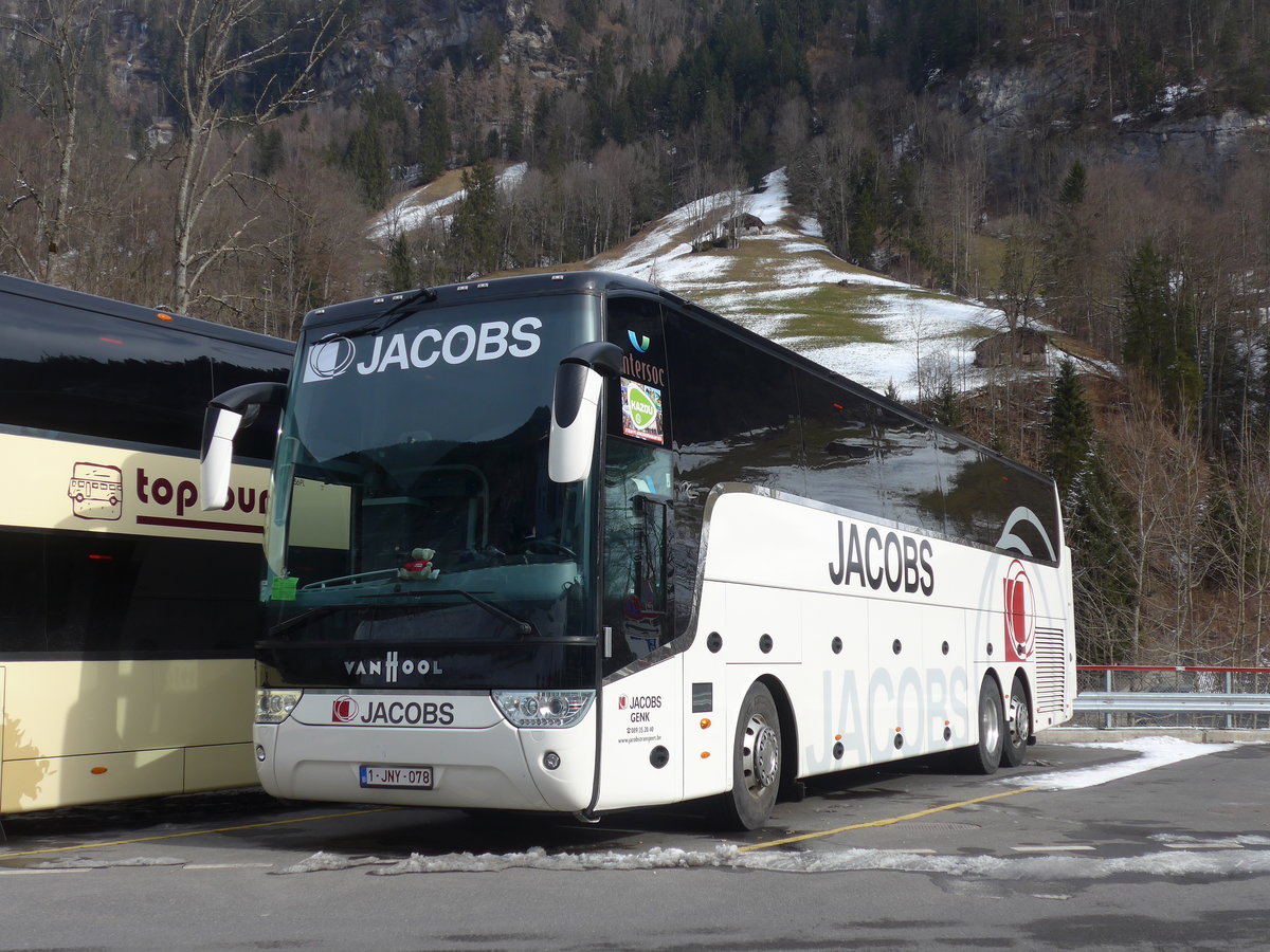 (188'258) - Aus Belgien: Jacobs, Genk - 1-JNY-078 - Van Hool am 5. Februar 2018 in Lauterbrunnen, Parkhaus