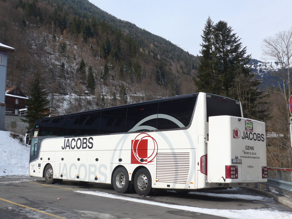 (188'261) - Aus Belgien: Jacobs, Genk - 1-JNY-078 - Van Hool am 5. Februar 2018 in Lauterbrunnen, Parkhaus