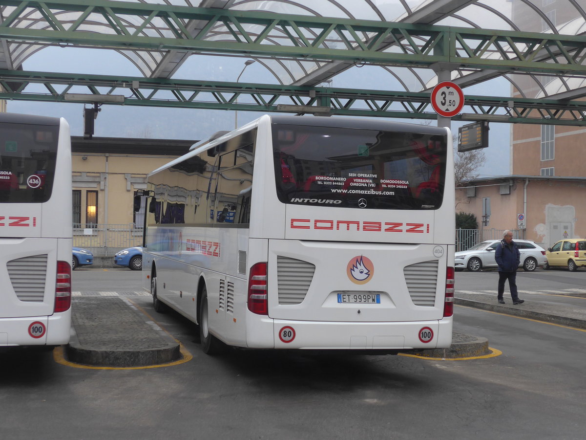 (188'819) - Comazzi, Bergomanero - Nr. 404/ET-999 PW - Mercedes am 17. Februar 2018 beim Bahnhof Domodossola