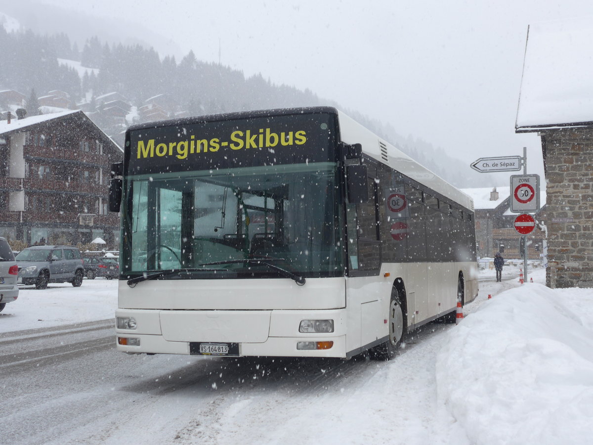 (188'997) - Tlmorgins, Morgins - VS 164'813 - MAN am 3. Mrz 2018 in Morgins, Place d'Eglise