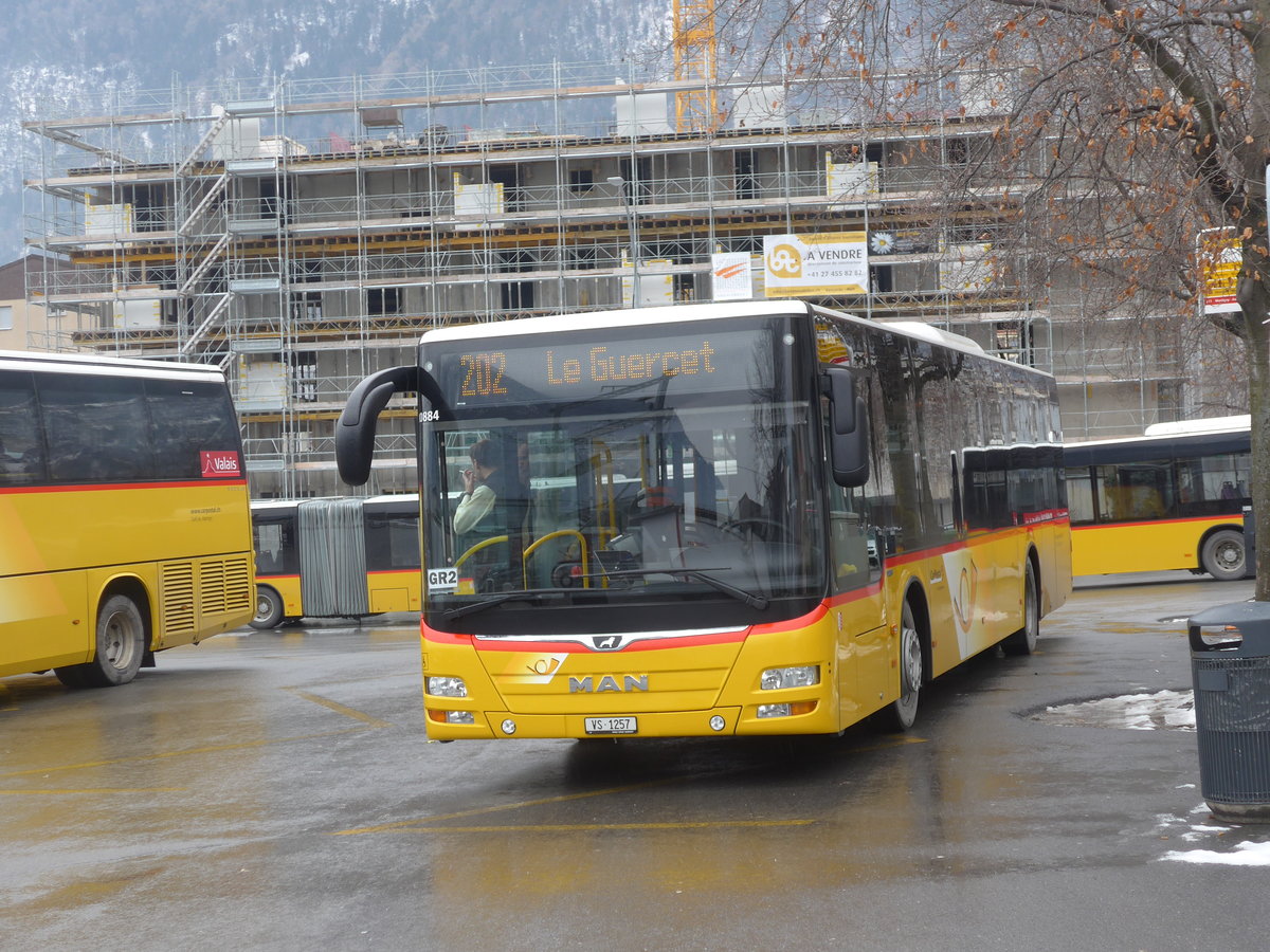 (189'033) - TMR Martigny - VS 1257 - MAN am 3. Mrz 2018 beim Bahnhof Martigny