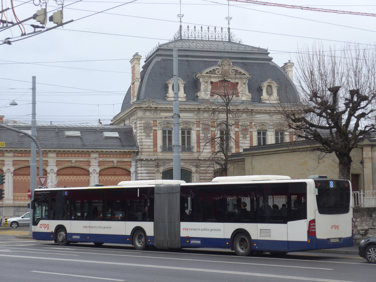 (189'149) - TPG Genve - Nr. 1166/GE 960'916 - Mercedes am 12. Mrz 2018 in Genve, Place des Vingt-Deux-Cantons