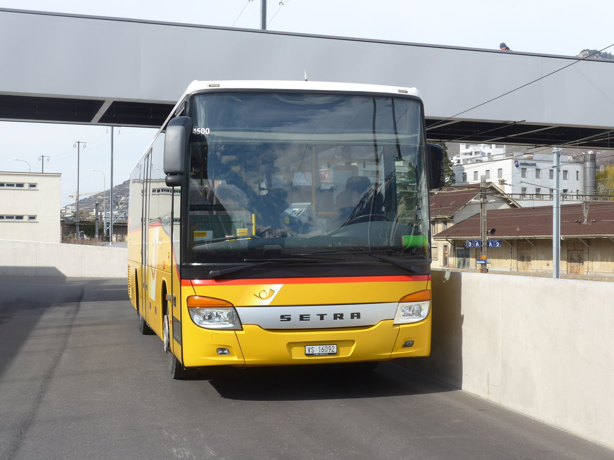 (189'716) - TSAR, Sierre - VS 16'092 - Setra (ex Pfammatter, Sierre) am 30. Mrz 2018 in Sierre, Busbahnhof