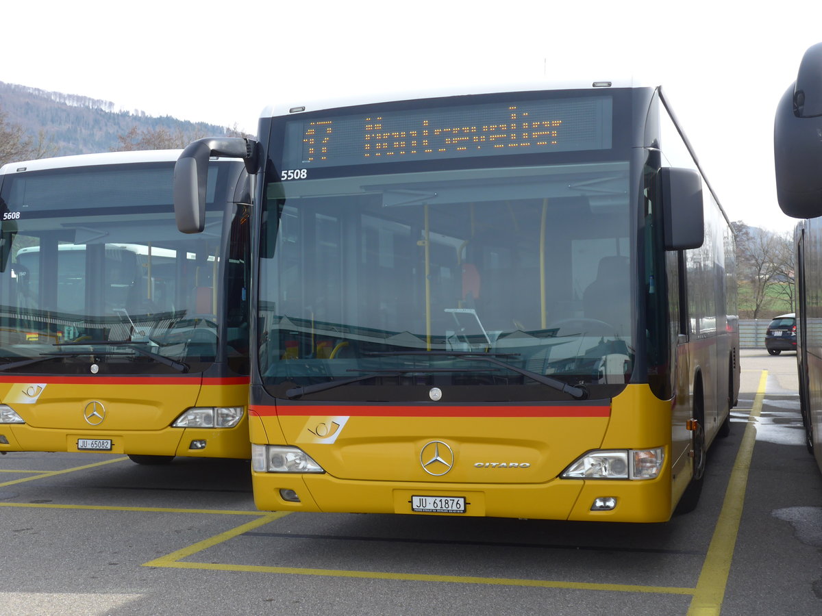 (189'885) - CarPostal Ouest - JU 61'876 - Mercedes (ex Nr. 16) am 2. April 2018 in Develier, Parkplatz