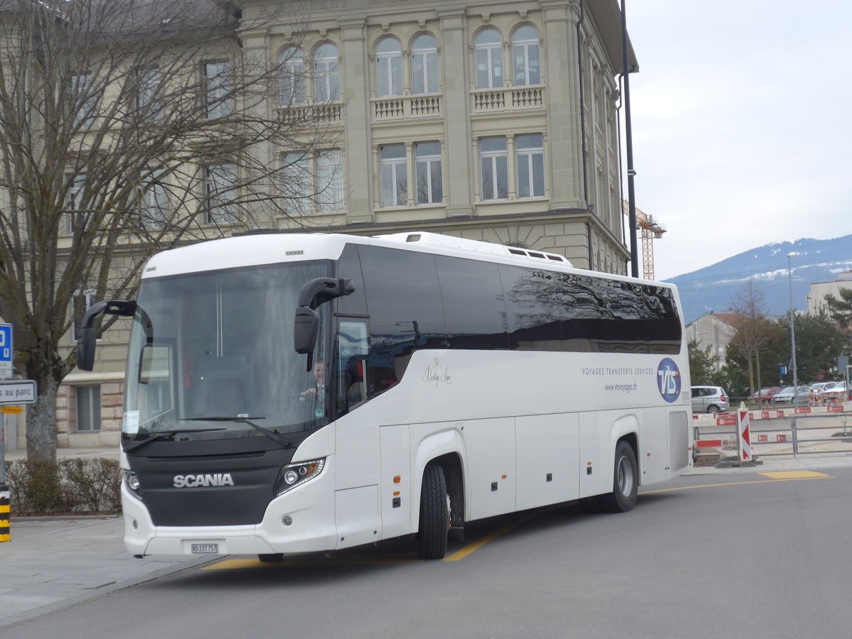 (189'983) - VTS, Yverdon - VD 237'757 - Scania/Higer am 2. April 2018 beim Bahnhof Yverdon