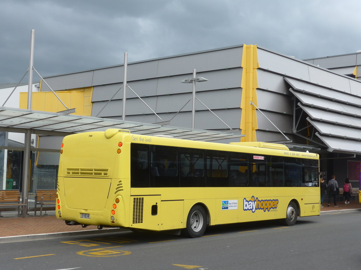 (190'645) - Go Bus, Hamilton - Nr. 786/EYB34 - MAN/Designline am 21. April 2018 in Tauranga