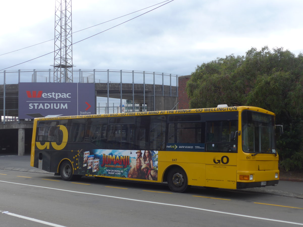 (191'608) - GO Wellington - Nr. 647/UL5044 - MAN/Designline am 27. April 2018 beim Bahnhof Wellington