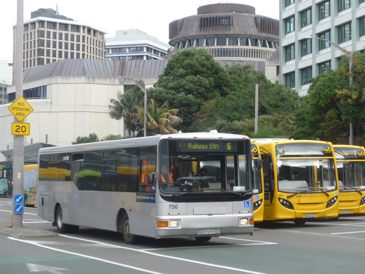 (191'628) - GO Wellington - Nr. 756/XP6959 - MAN/Designline (ex Stagecoach, Auckland Nr. 756) am 27. April 2018 beim Bahnhof Wellington