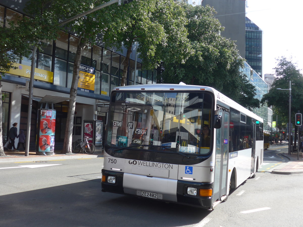 (191'722) - GO Wellington - Nr. 750/ZE2402 - MAN/Designline am 27. April 2018 in Wellington