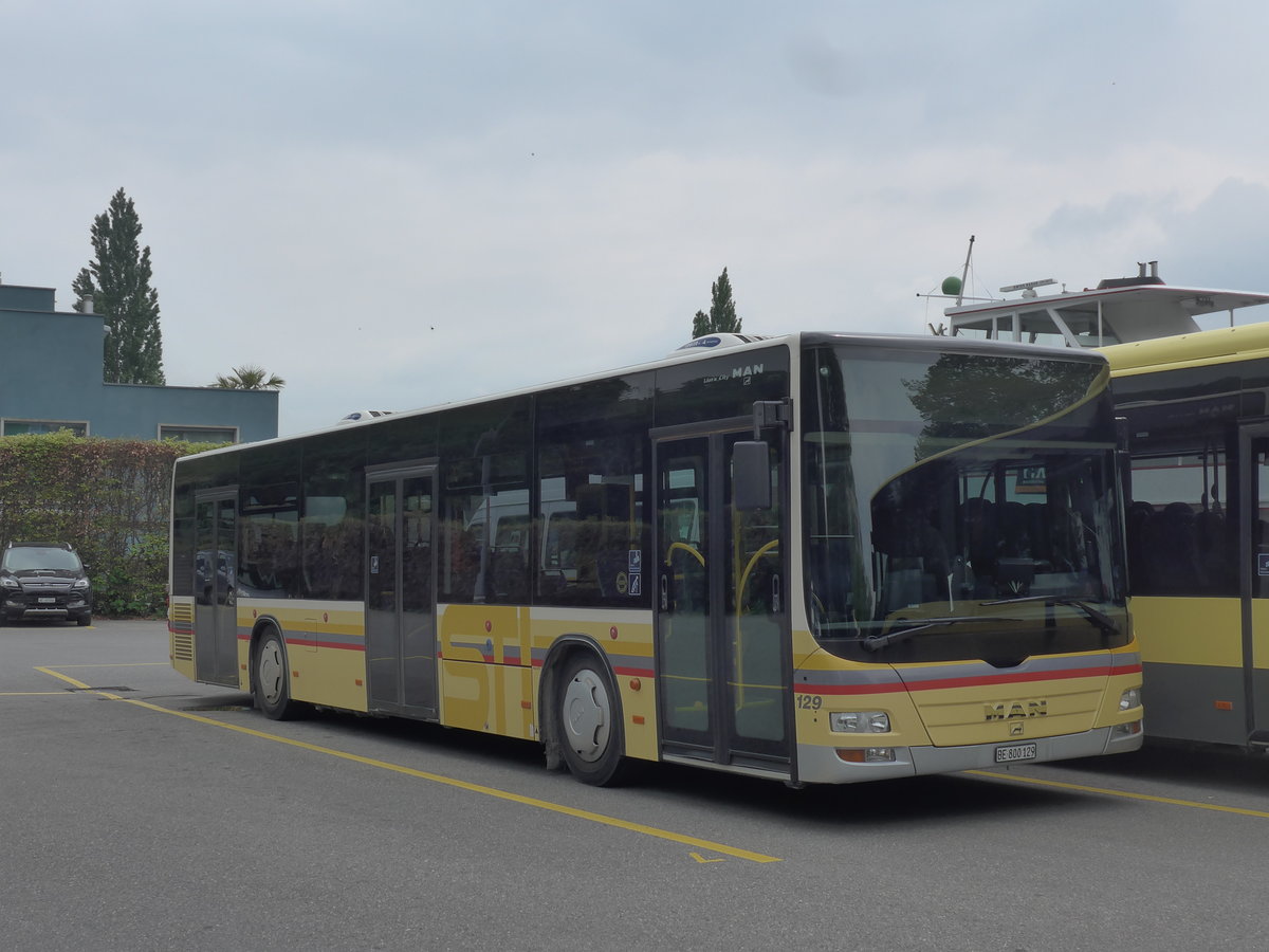 (192'313) - STI Thun - Nr. 129/BE 800'129 - MAN am 4. Mai 2018 bei der Schifflndte Thun