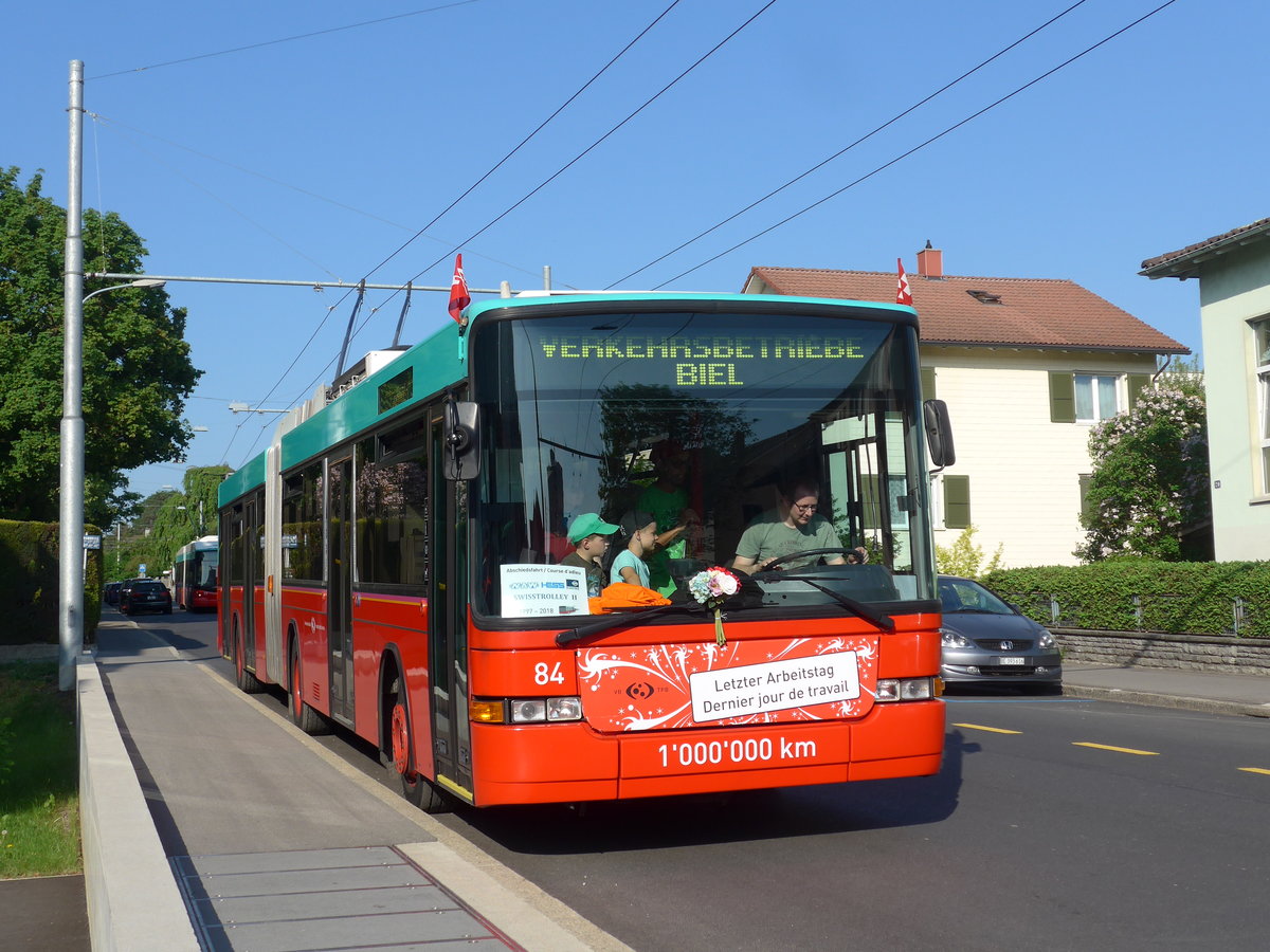 (192'924) - VB Biel - Nr. 84 - NAW/Hess Gelenktrolleybus am 6. Mai 2018 in Biel, Bttenbergstrasse