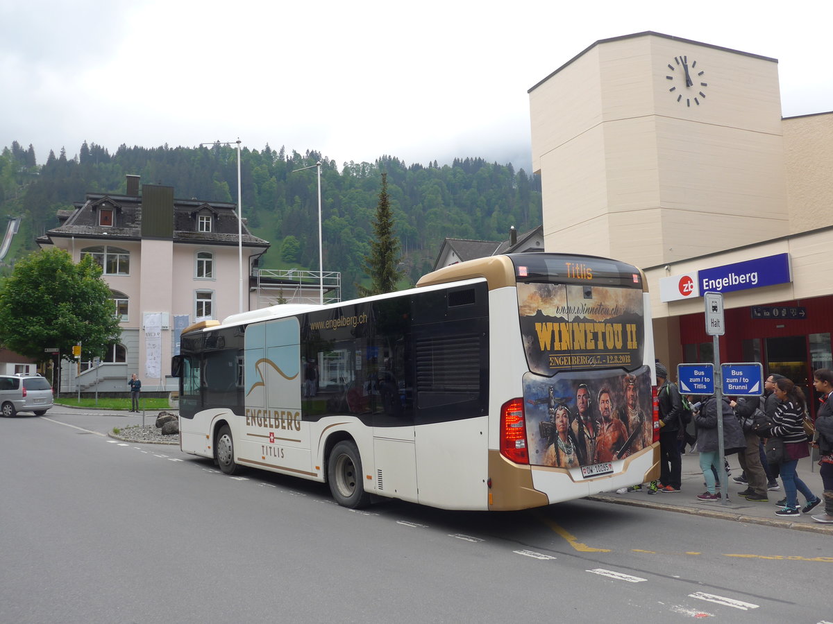 (193'130) - EAB Engelberg - Nr. 4/OW 10'265 - Mercedes am 20. Mai 2018 beim Bahnhof Engelberg