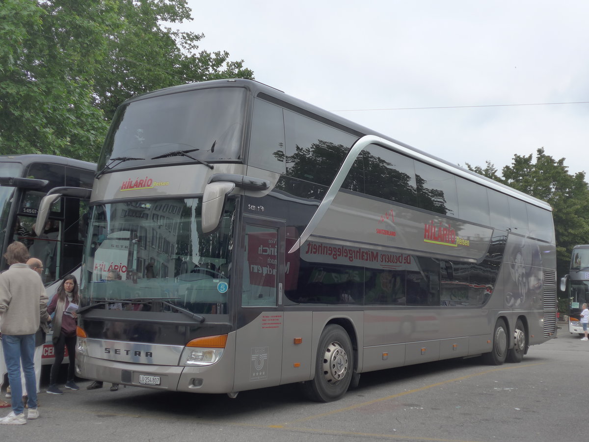 (193'794) - Hilrio, Schtz - LU 254'807 - Setra (ex Domo, Glattbrugg) am 9. Juni 2018 in Zrich, Sihlquai