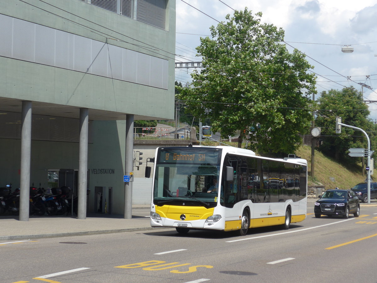 (193'916) - VBSH Schaffhausen - Nr. 3/SH 38'003 - Mercedes am 10. Juni 2018 beim Bahnhof Schaffhausen