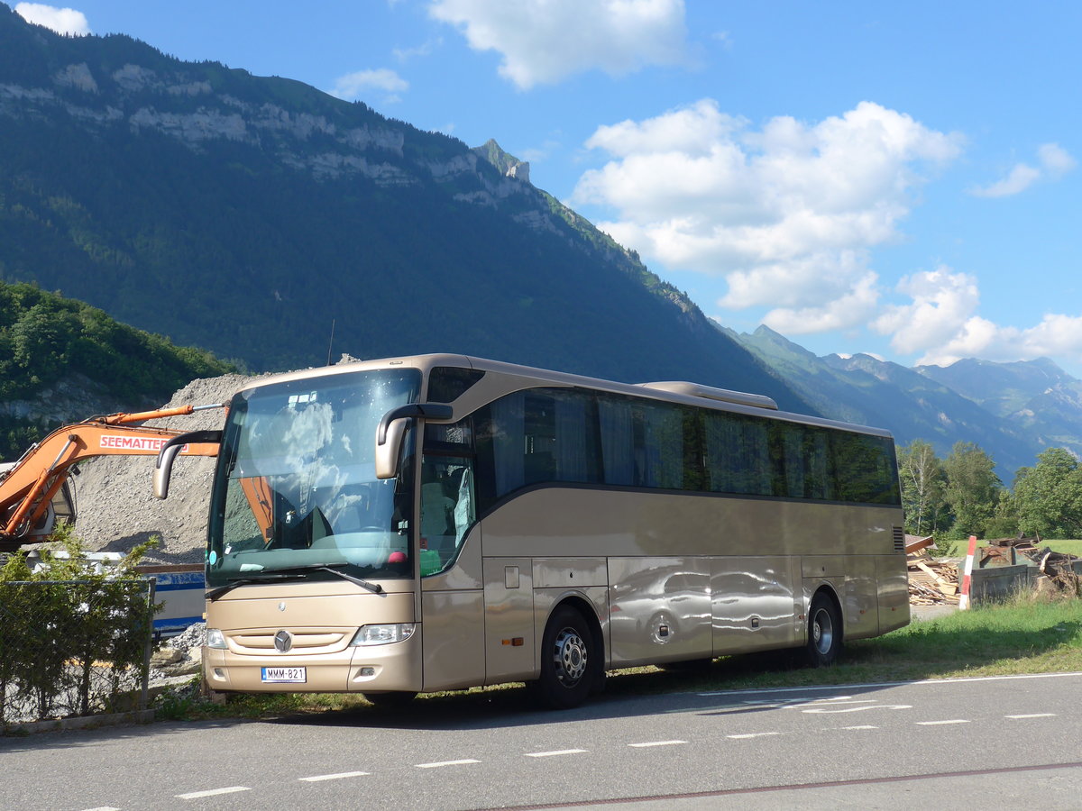 (194'289) - Aus Ungarn: ??? - MMM-821 - Mercedes am 23. Juni 2018 in Interlaken, Postgarage