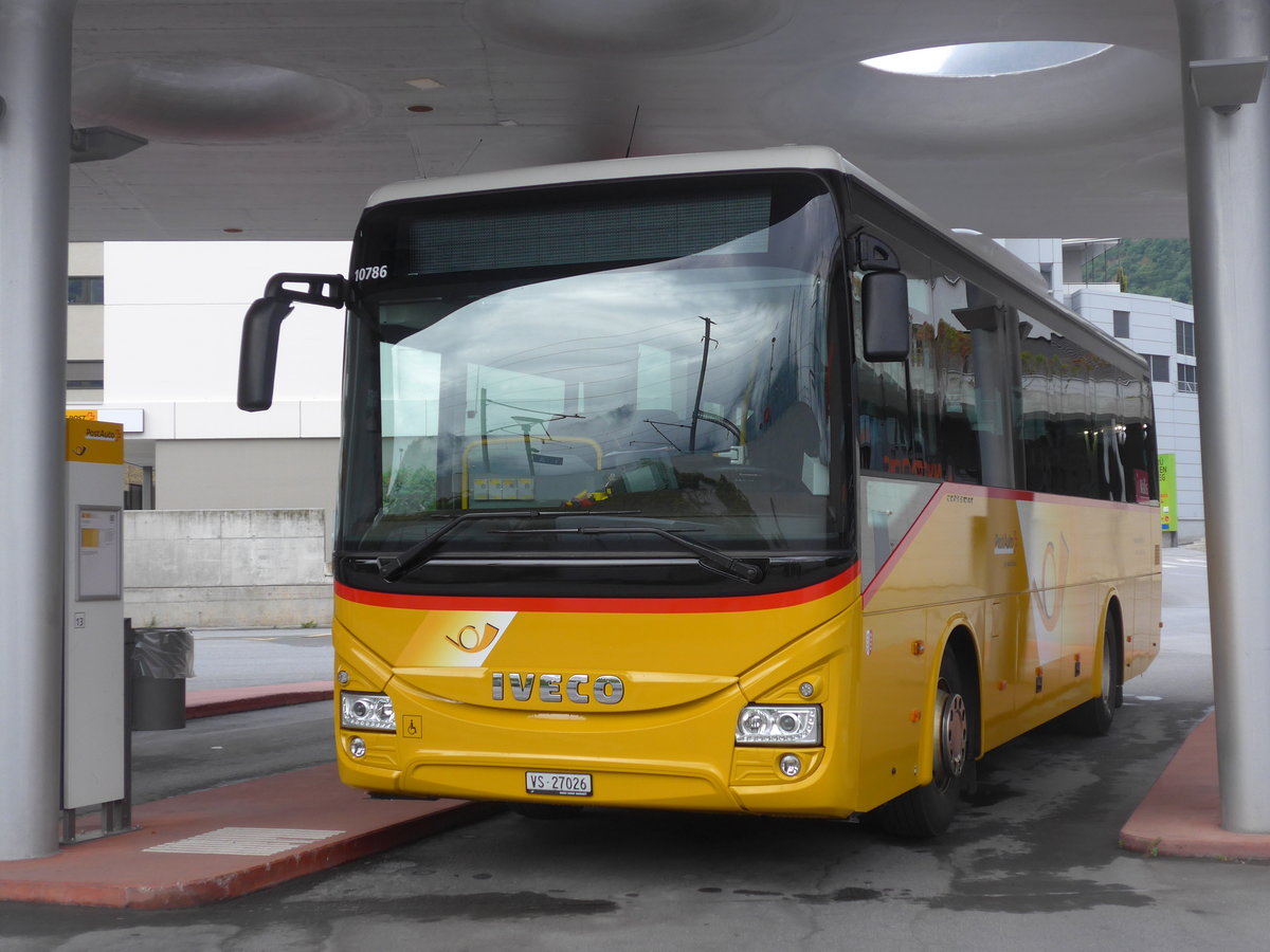 (194'901) - Autotour, Visp - VS 27'026 - Iveco am 21. Juli 2018 beim Bahnhof Visp