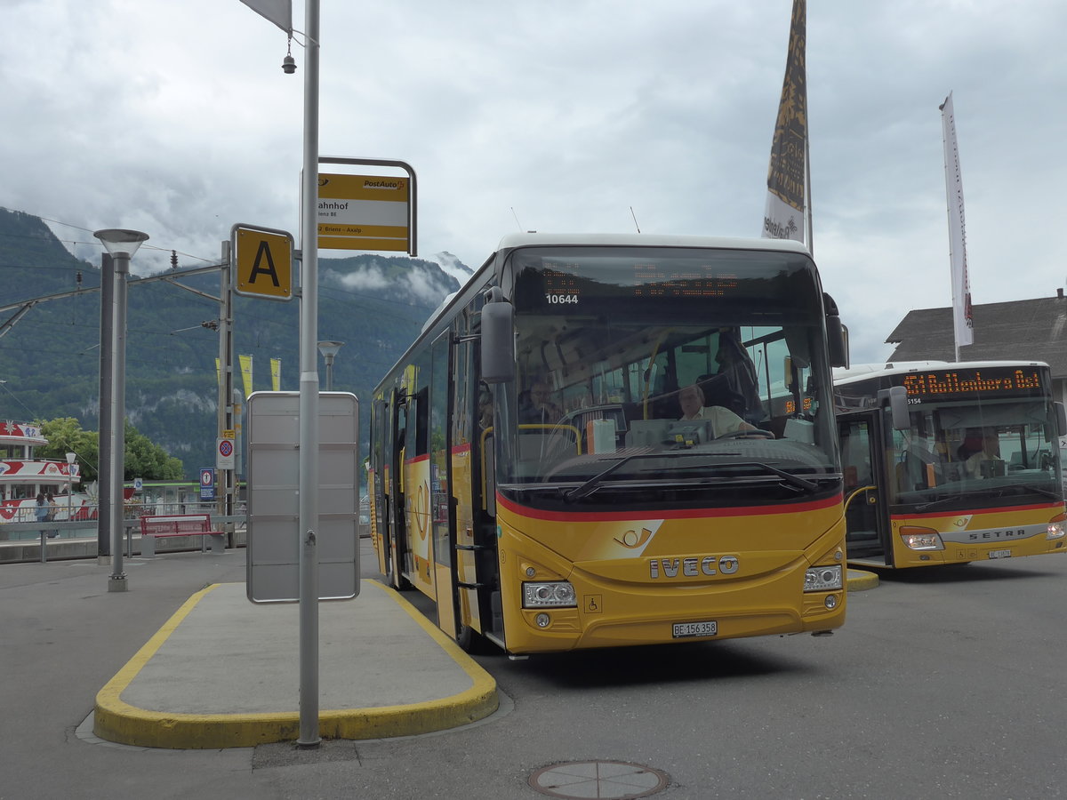 (194'998) - Flck, Brienz - Nr. 9/BE 156'358 - Iveco am 21. Juli 2018 beim Bahnhof Brienz