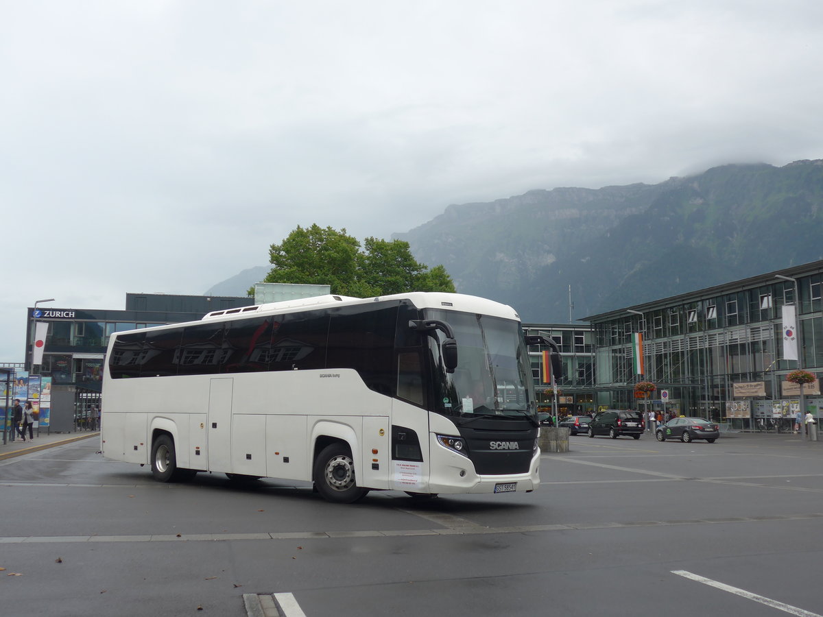 (195'016) - Aus Polen: Majami, Koronowo - GST 58'541 - Scania/Higer am 21. Juli 2018 beim Bahnhof Interlaken Ost